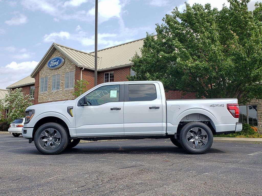 2025 Ford F-150 STX 4WD SuperCrew 5.5' Box