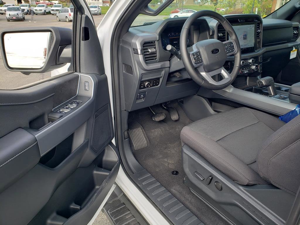 2025 Ford F-150 XLT 4WD SuperCrew 5.5' Box