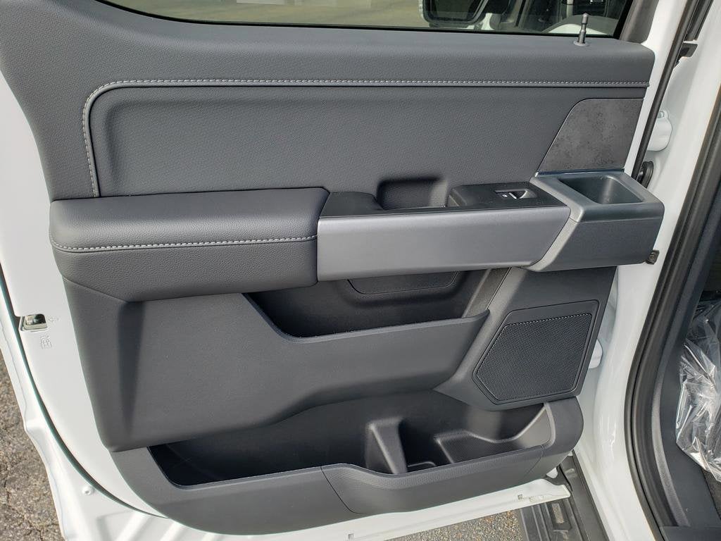 2025 Ford F-150 XLT 4WD SuperCrew 5.5' Box