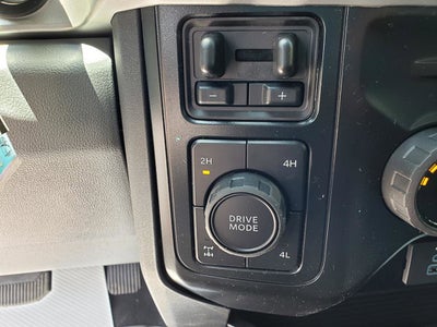 2025 Ford Super Duty F-350 SRW XLT 4WD Reg Cab 8' Box