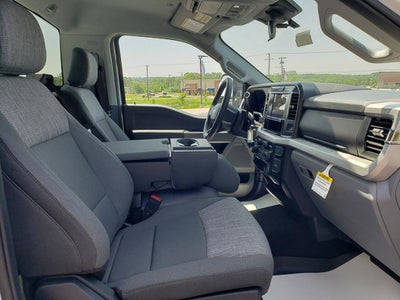 2025 Ford Super Duty F-350 SRW XLT 4WD Reg Cab 8' Box