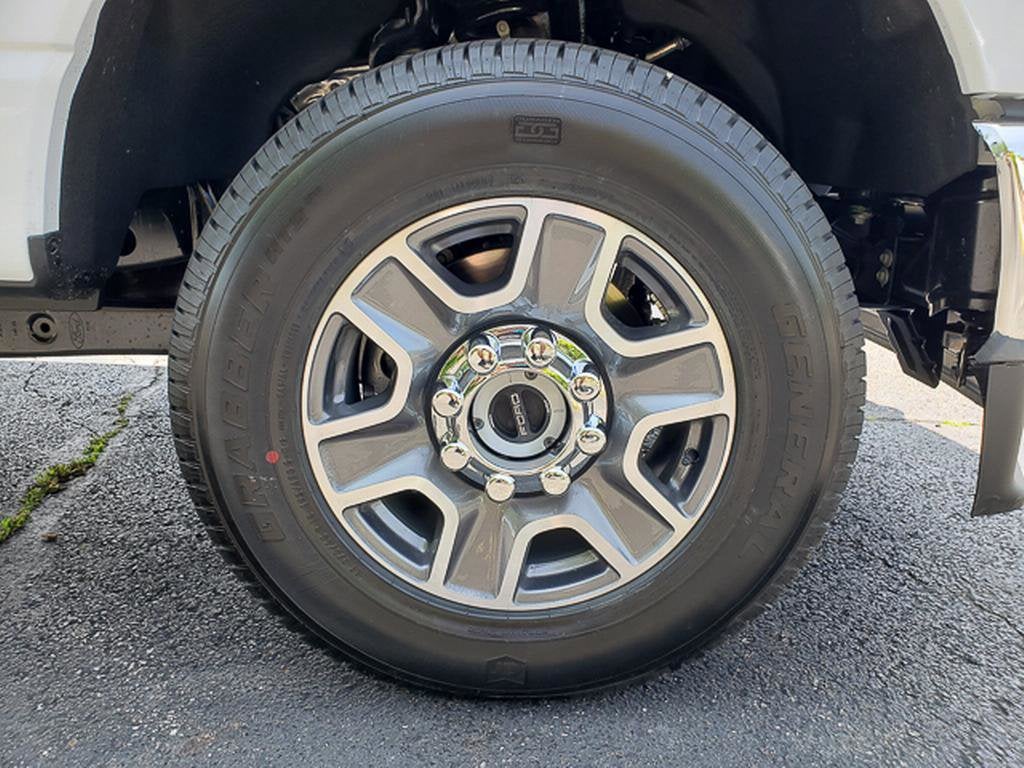 2025 Ford Super Duty F-350 SRW XLT 4WD Reg Cab 8' Box