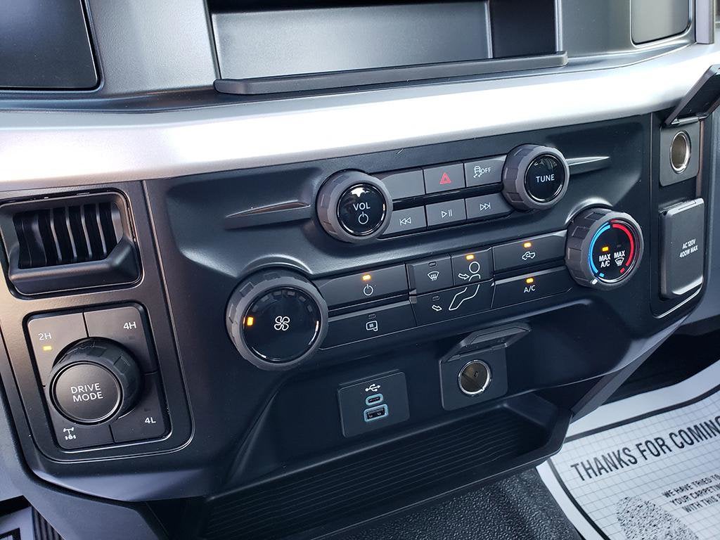 2026 Ford Super Duty F-350 SRW XL 4WD Reg Cab 8' Box