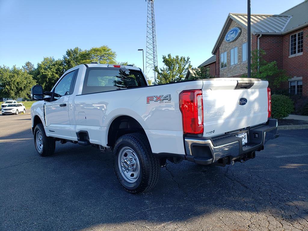 2026 Ford Super Duty F-350 SRW XL 4WD Reg Cab 8' Box