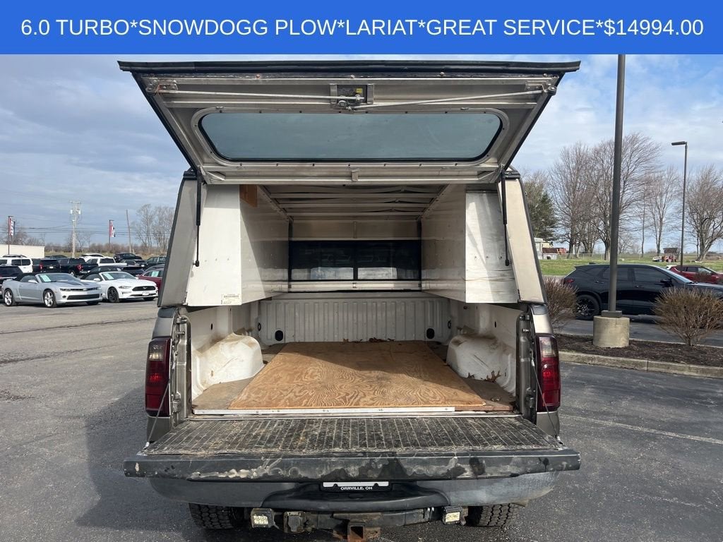 2005 Ford Super Duty F-350 SRW Lariat