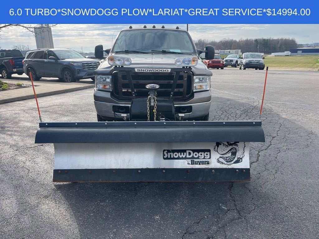 2005 Ford Super Duty F-350 SRW Lariat