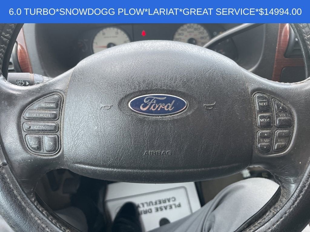 2005 Ford Super Duty F-350 SRW Lariat