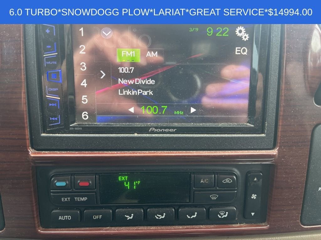 2005 Ford Super Duty F-350 SRW Lariat