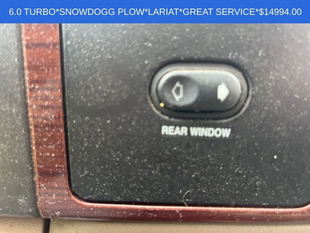 2005 Ford Super Duty F-350 SRW Lariat