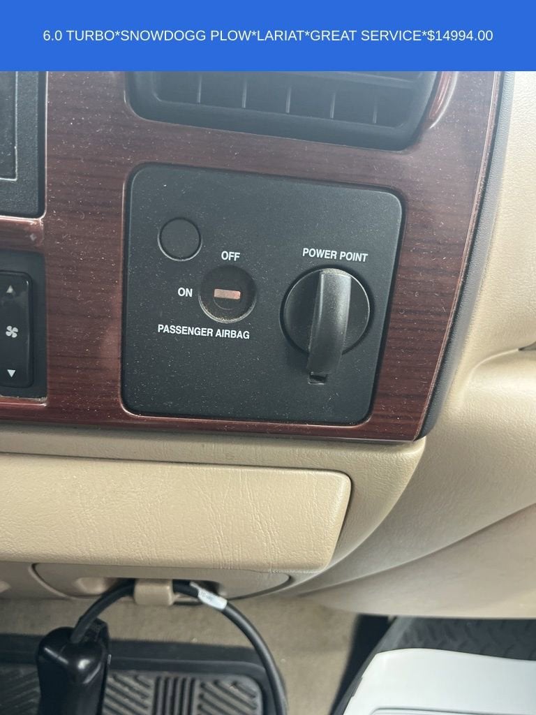 2005 Ford Super Duty F-350 SRW Lariat