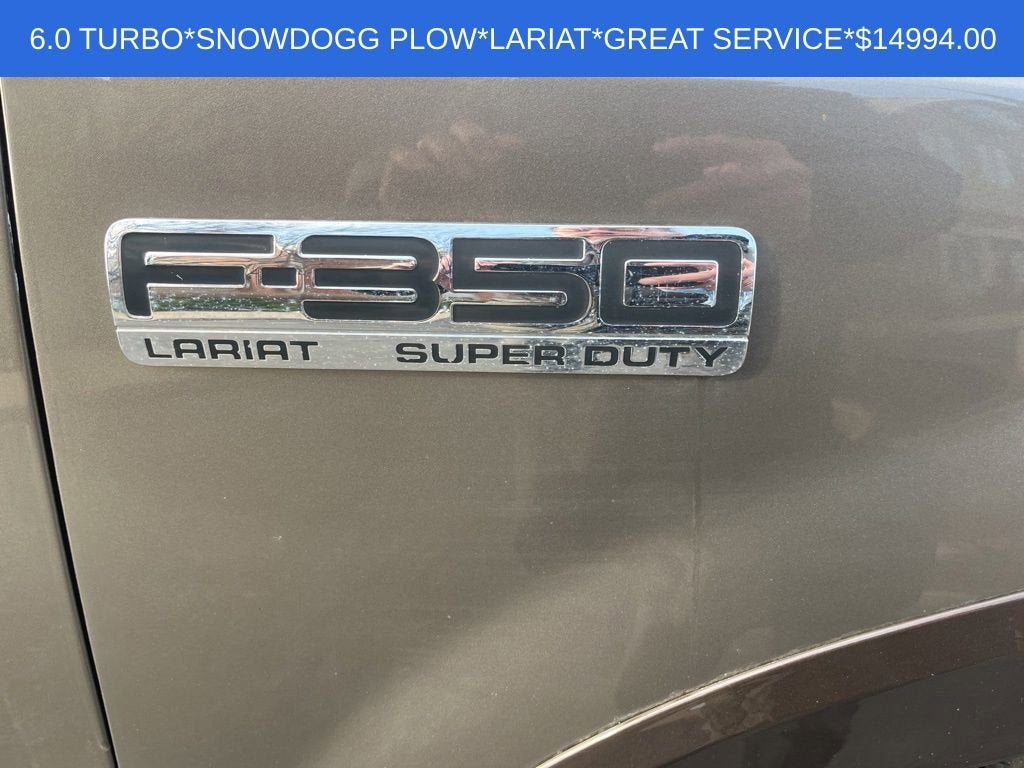 2005 Ford Super Duty F-350 SRW Lariat