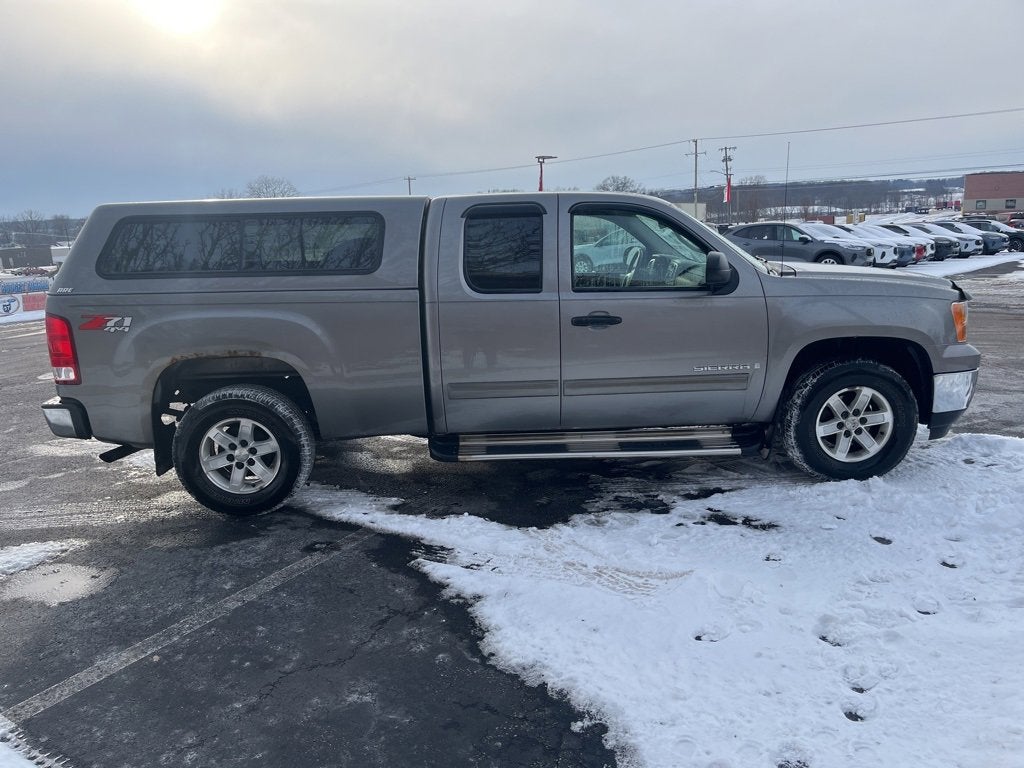 2007 GMC Sierra 1500 4WD Ext Cab 143.5 SLE1