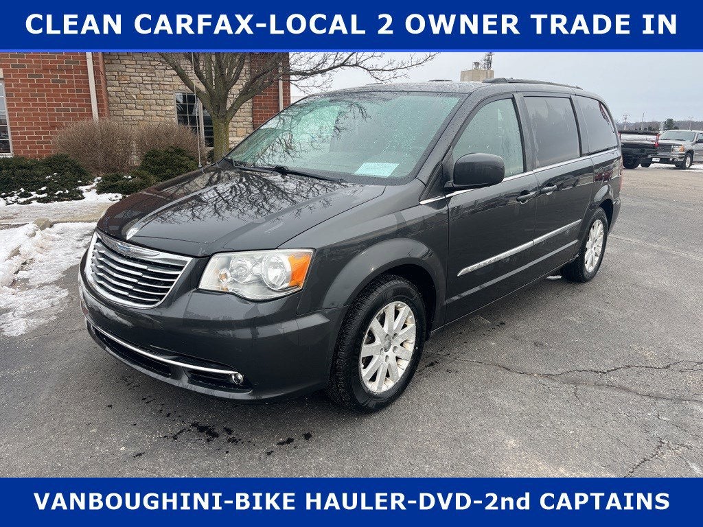 2012 Chrysler Town & Country Touring