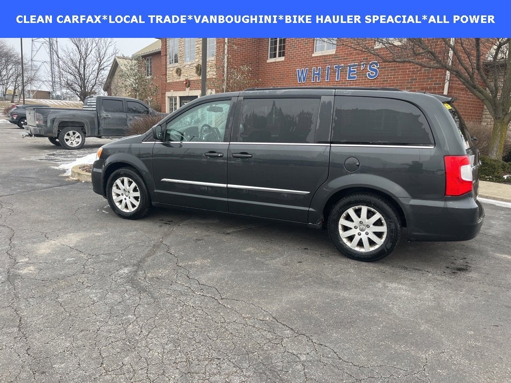 2012 Chrysler Town & Country Touring