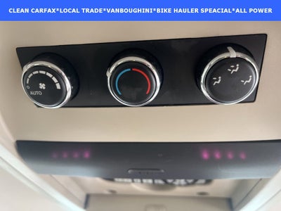 2012 Chrysler Town & Country Touring