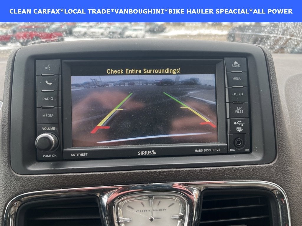 2012 Chrysler Town & Country Touring