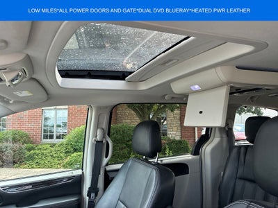 2013 Chrysler Town & Country Touring-L