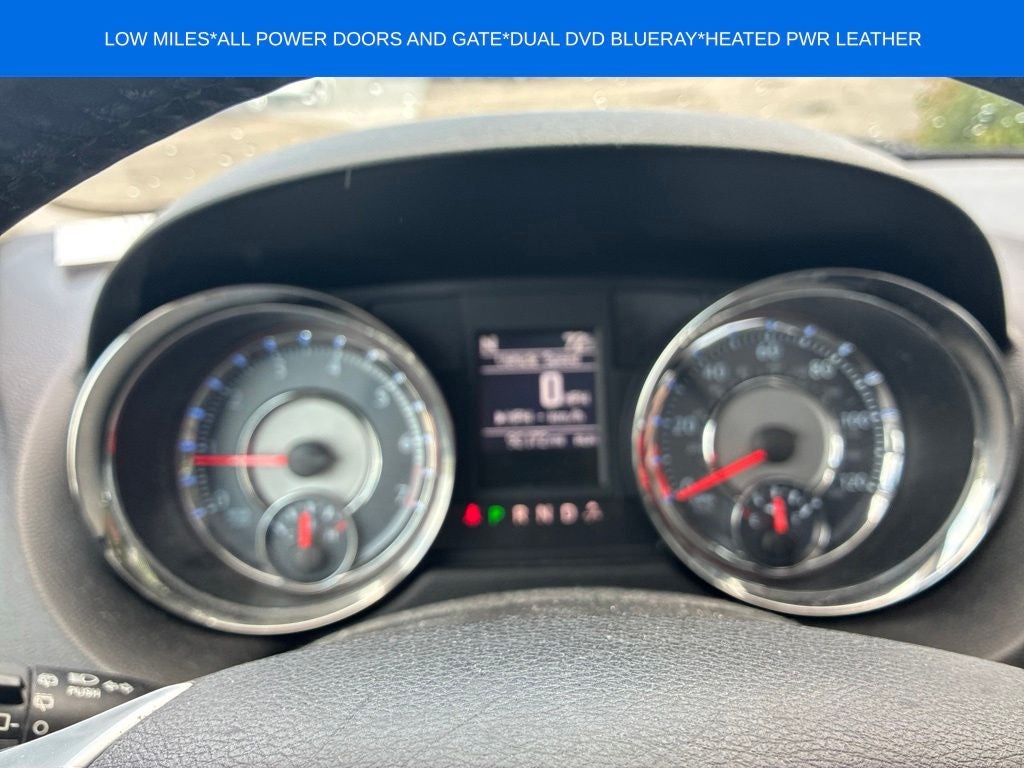 2013 Chrysler Town & Country Touring-L