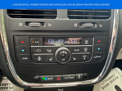 2013 Chrysler Town & Country Touring-L
