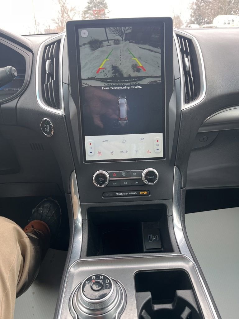 2024 Ford Edge Titanium AWD