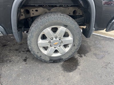 2024 Chevrolet Silverado 2500HD Custom