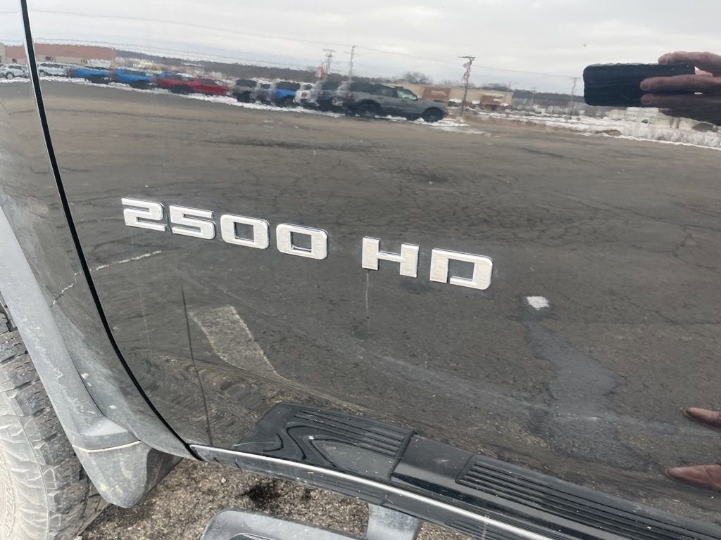 2024 Chevrolet Silverado 2500HD Custom
