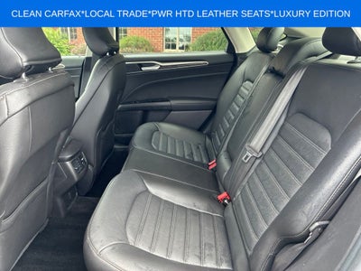 2016 Ford Fusion SE