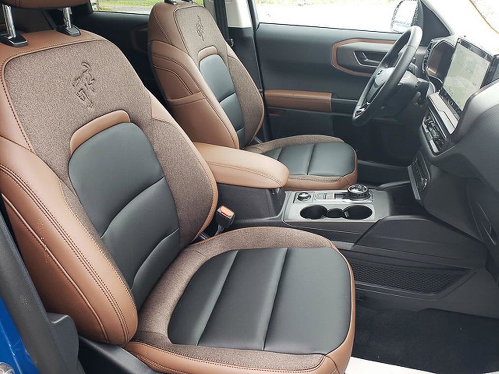 2025 Ford Bronco Sport Outer Banks 4x4