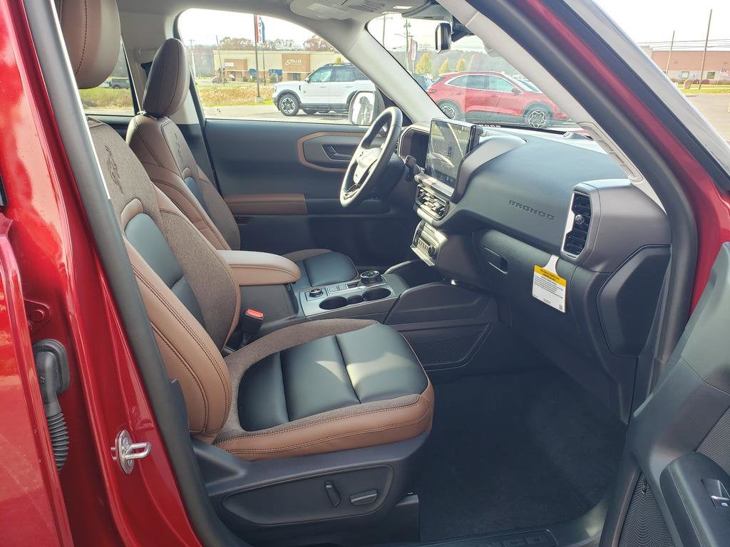 2025 Ford Bronco Sport Outer Banks 4x4