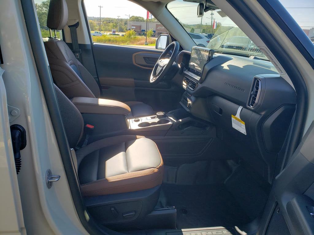 2025 Ford Bronco Sport Outer Banks 4x4