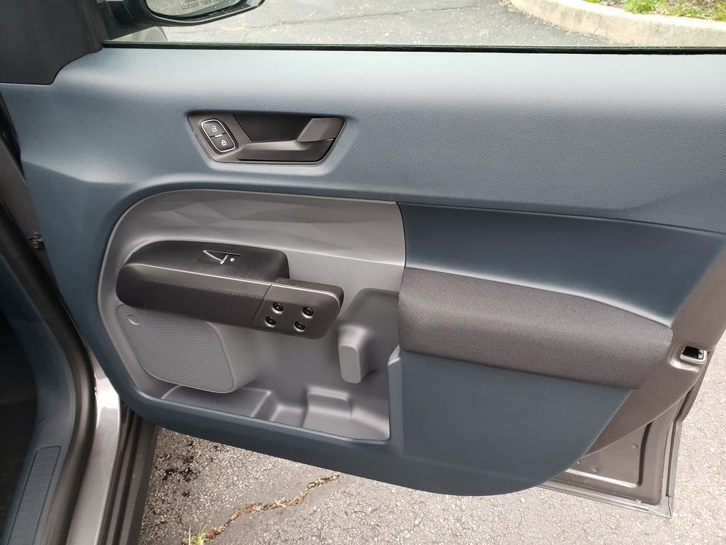 2025 Ford Maverick XL AWD SuperCrew