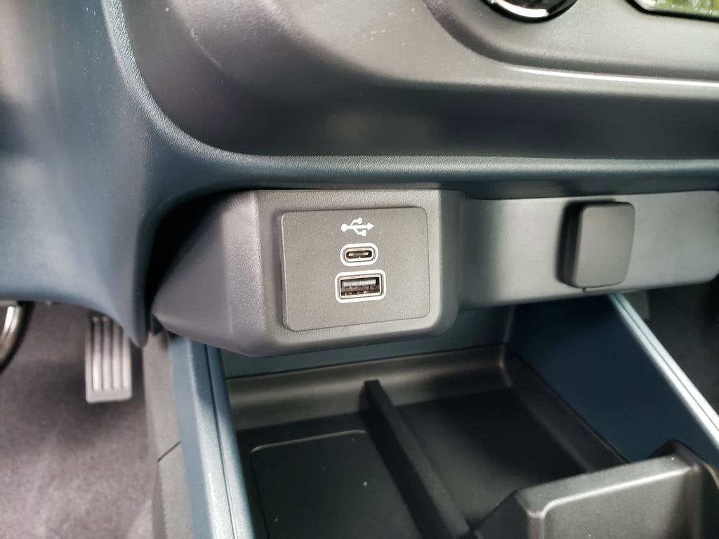 2025 Ford Maverick XL AWD SuperCrew