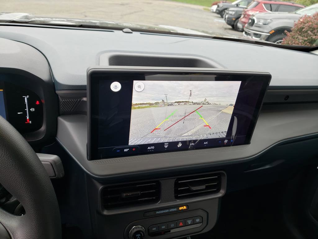 2025 Ford Maverick XL AWD SuperCrew