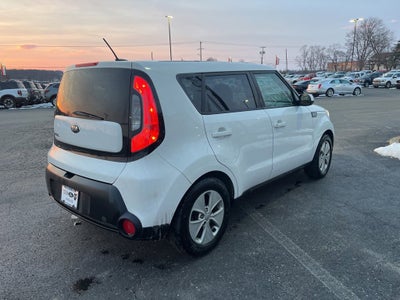 2016 Kia Soul Base