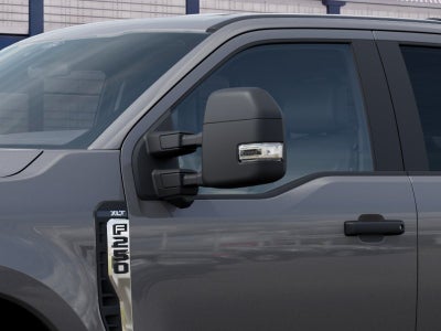 2027 Ford Super Duty F-250® XLT